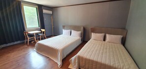 Suite Twin | Blackout drapes, iron/ironing board, free WiFi - Bigso stay (Yangyang)