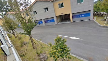 Facciata della struttura