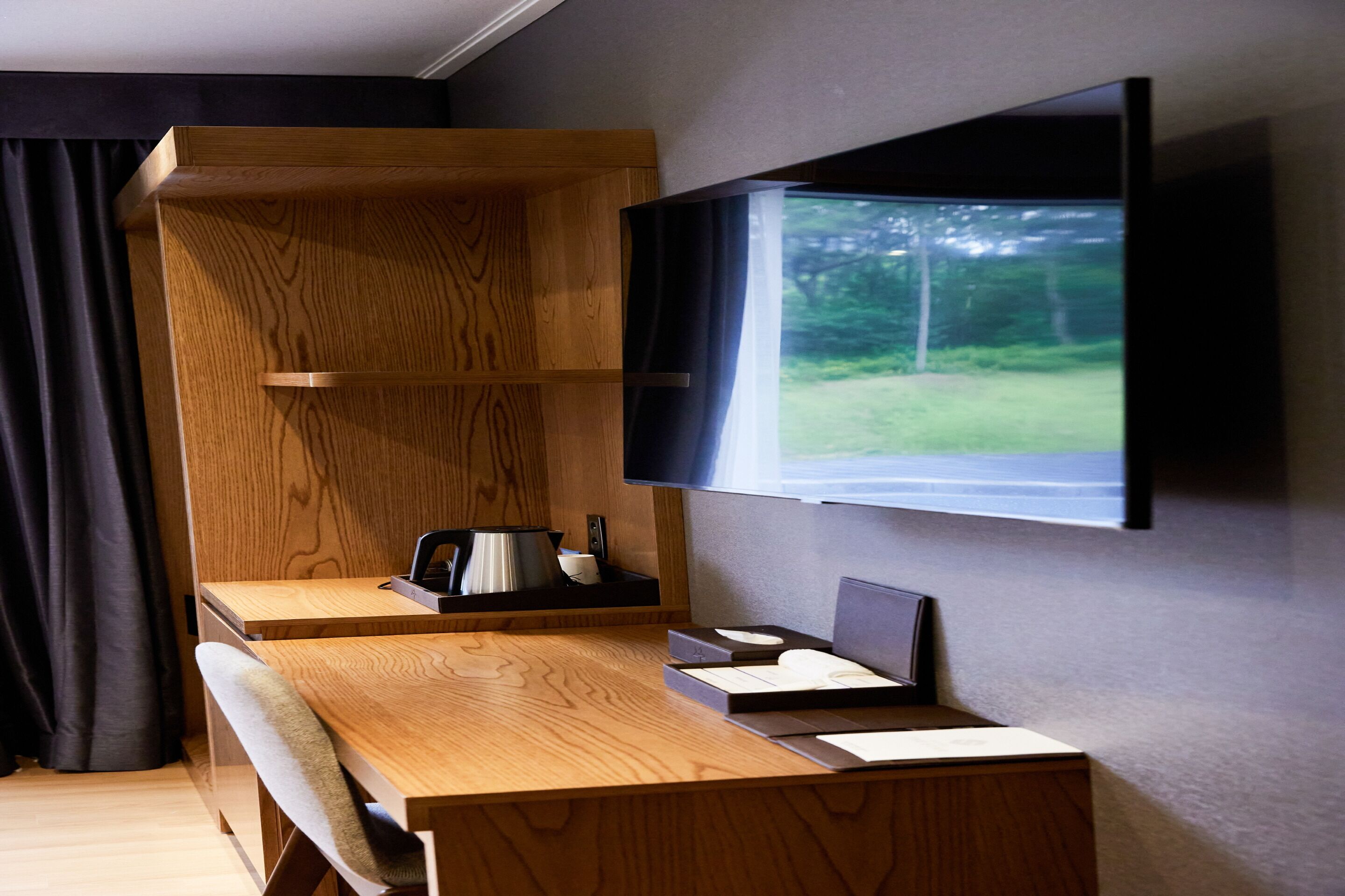 deluxe room | room amenity