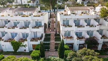 Classic-Doppelzimmer (Sin Elevador) | 1 Schlafzimmer, Minibar, Zimmersafe, Schreibtisch