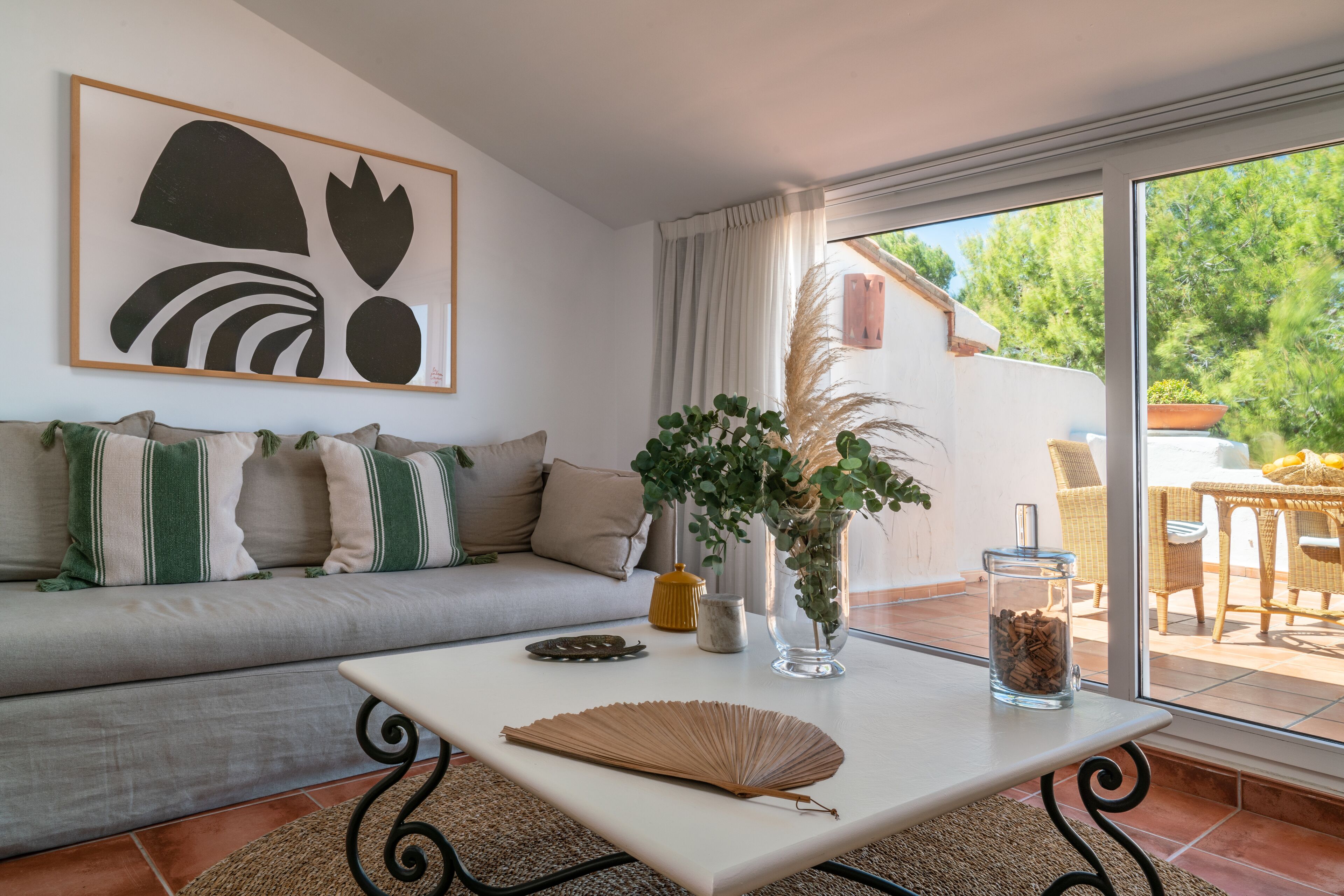 La Terraza Room | Minibar, in-room safe, desk, soundproofing