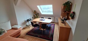 Nicht klassifiziertes Bild, 2 von 9, Schaltfläche