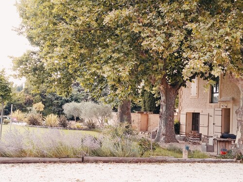 18th century gite mas in Provence with SPA