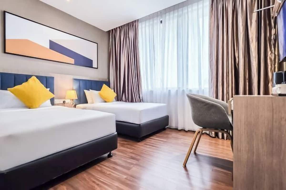 Betten mit Memory-Foam-Matratzen, Minibar, Zimmersafe