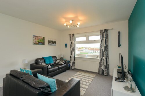 Thistle Apartment Perfect for Golfers and Couples