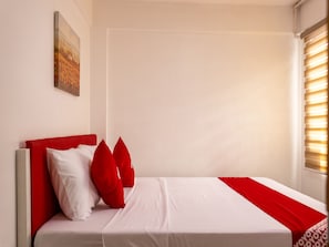 Habitación estándar, 2 habitaciones | Wifi gratis y ropa de cama
