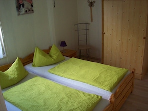 2 habitaciones, wifi gratis y ropa de cama 