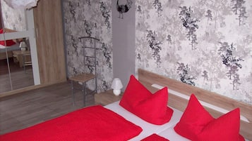 2 Schlafzimmer, Bügeleisen/Bügelbrett, kostenloses WLAN, Bettwäsche