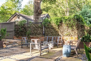 Terrace/patio - Hip Haus by Minty Living (Atlanta)