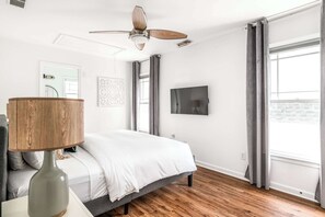 1 chambre, fer et planche à repasser, Wi-Fi, draps fournis