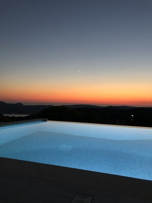 Outdoor pool - Luxury villa with private infinity  pool (kefalonia)