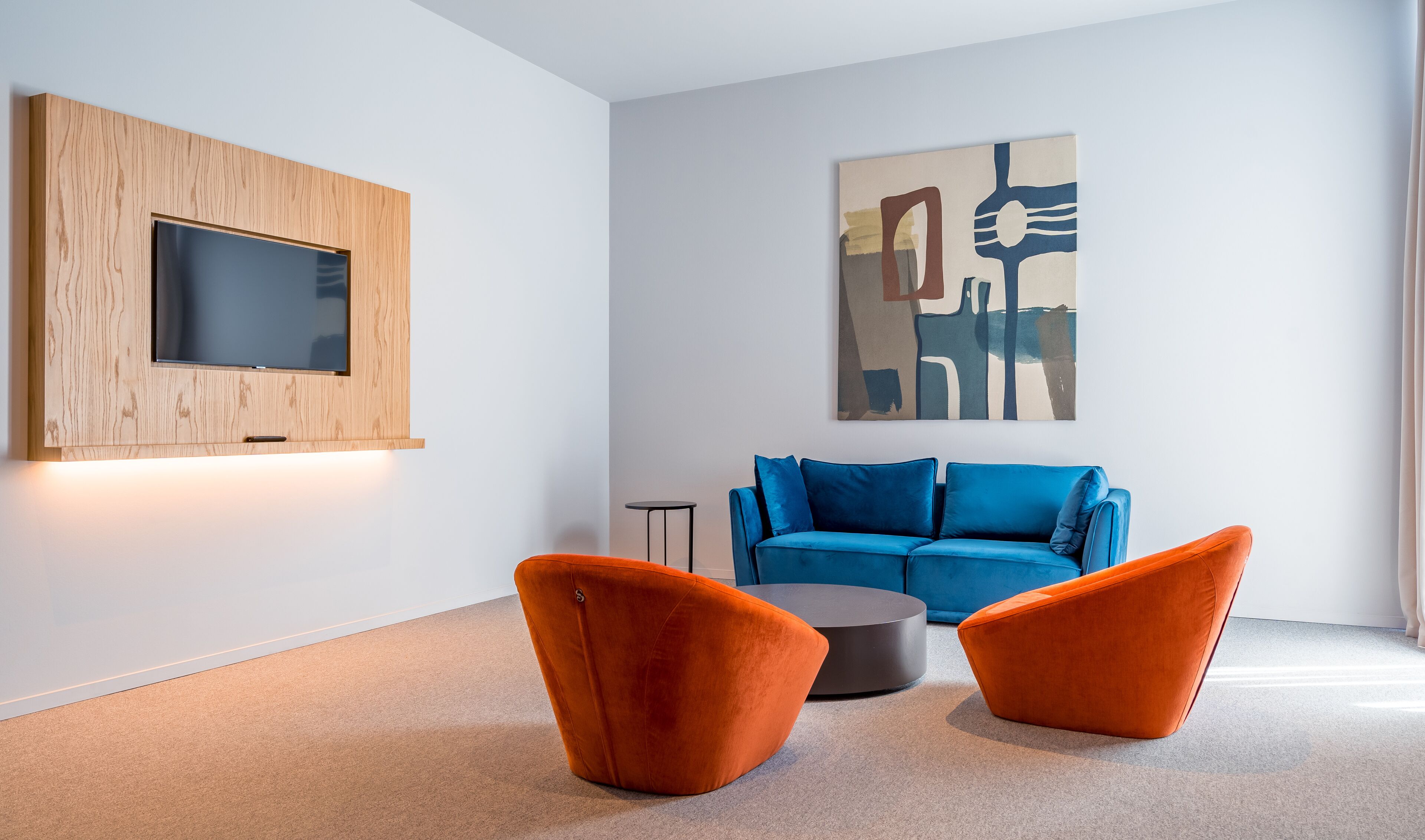 episode special | living area | 43-inch smart tv with digital channels, tv