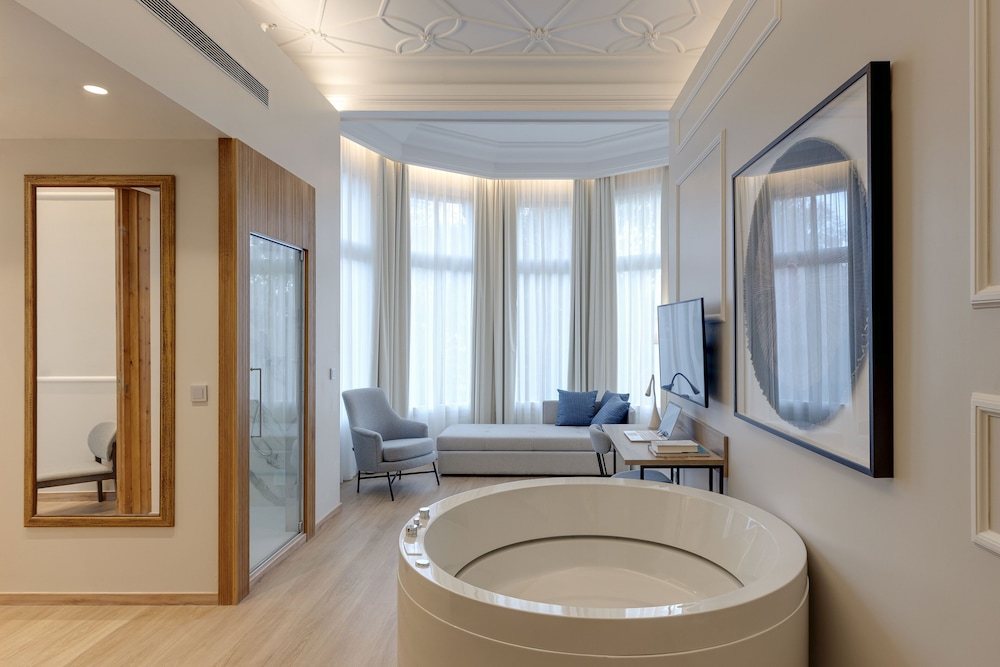 Hotel Boutique Mirlo Barcelona (Torre Macaya) by null