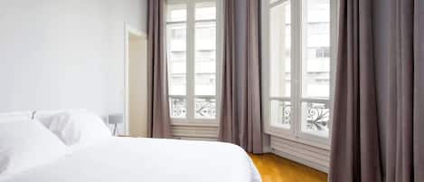 1 bedroom, iron/ironing board, WiFi (free), bed sheets