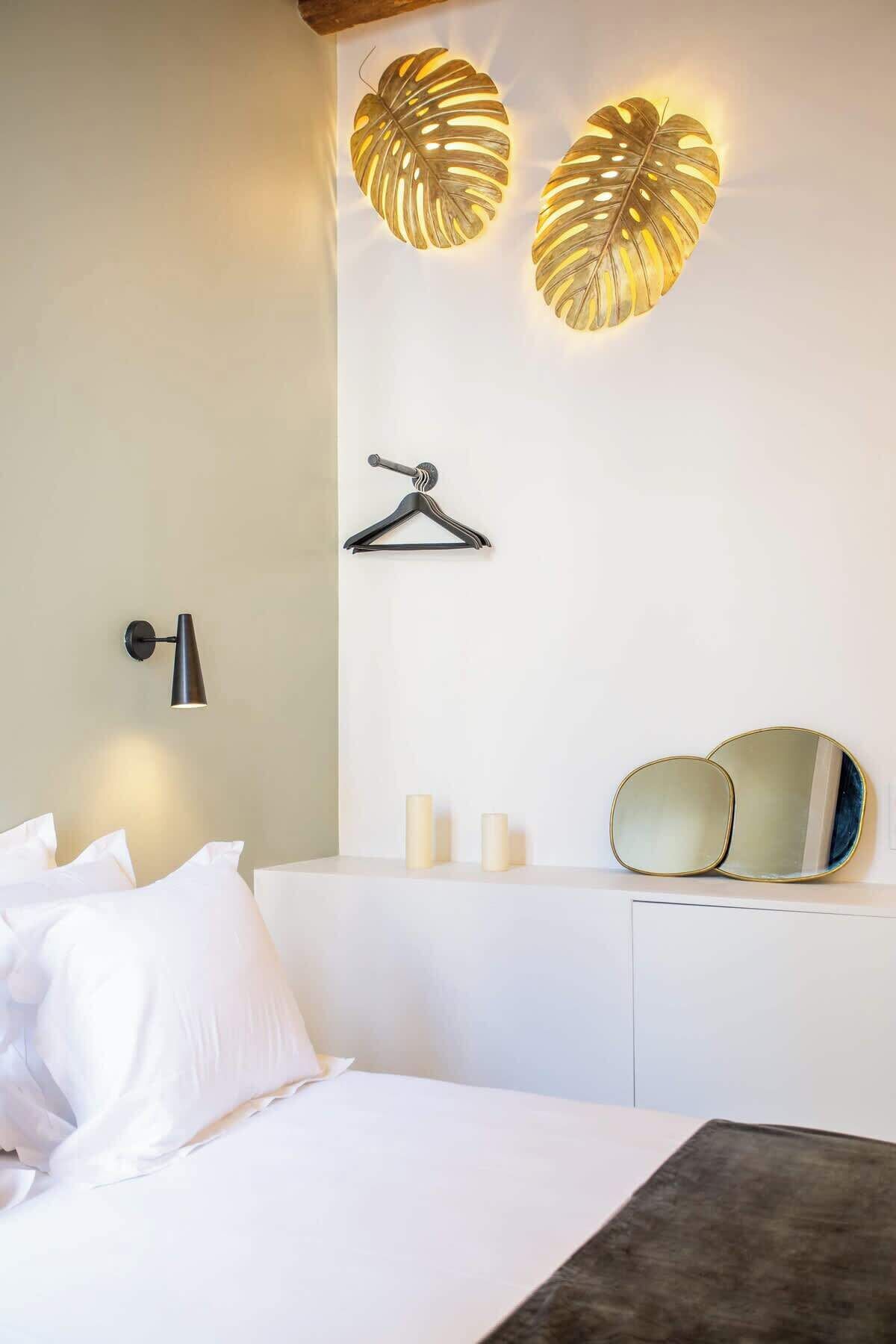 2 habitaciones, tabla de planchar con plancha y wifi gratis 