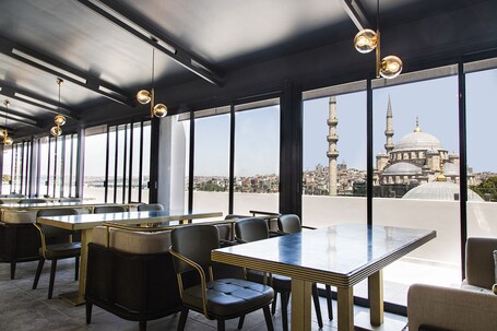 Mest Hotel Istanbul Sirkeci - Image 23