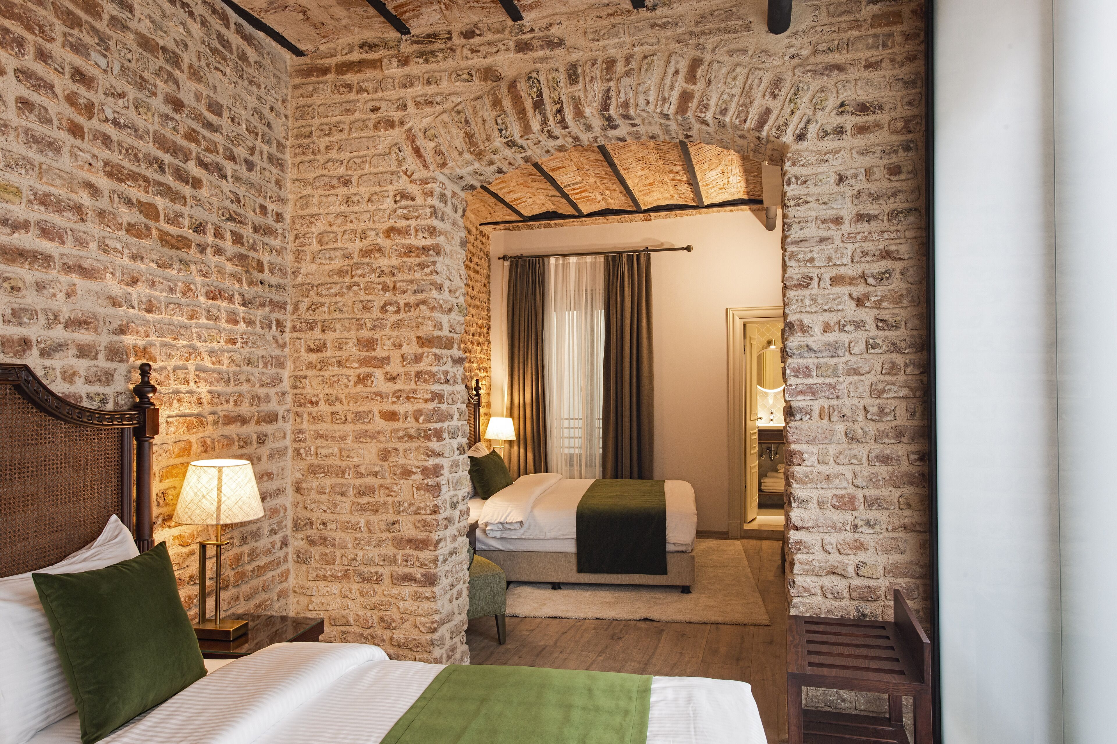 family room, no windows | 1 bedroom, minibar, iron/ironing board, free wifi