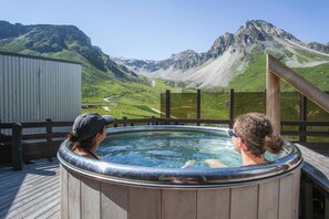 Bain à remous extérieur