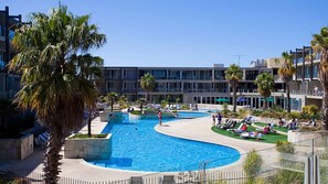 Piscine couverte, piscine chauffée