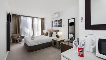 1 bedroom, iron/ironing board, Internet, bed sheets