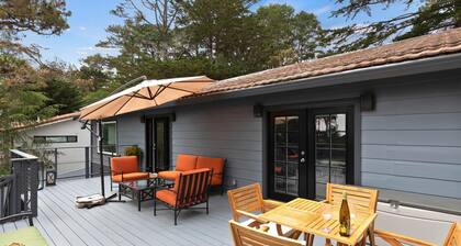 Scenic Solitude: Gorgeous Remodeled 3 Bedroom 2 and a Half Baths Panoramic Views