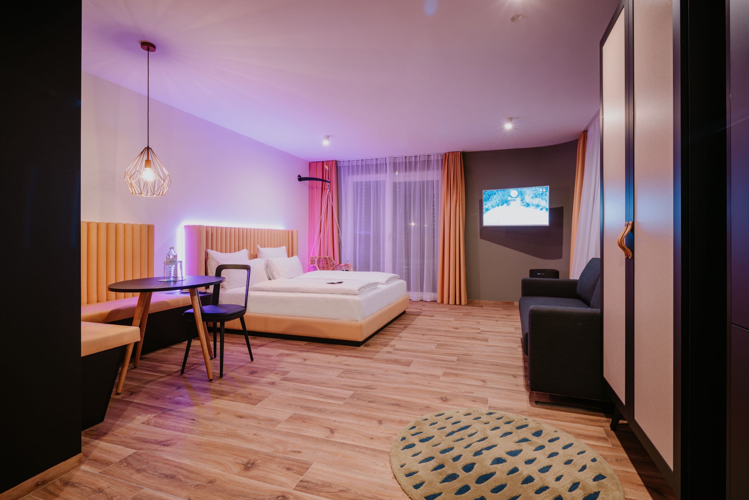 Apartment Rio de Janeiro, Balcony | Hypo-allergenic bedding, in-room safe, desk, laptop workspace