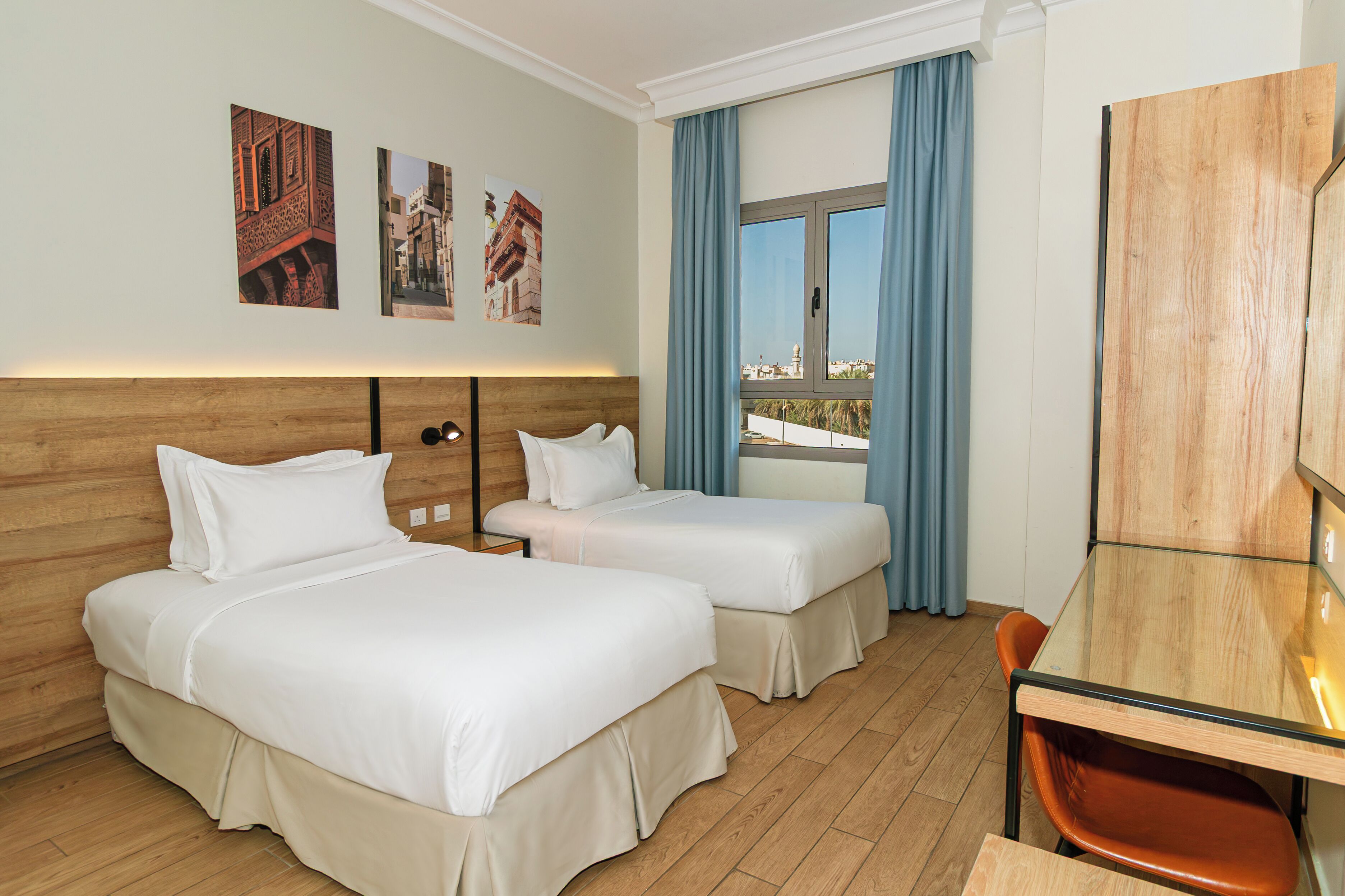 Executive Suite, 2 Bedrooms, City View | Premium bedding, free WiFi, bed sheets