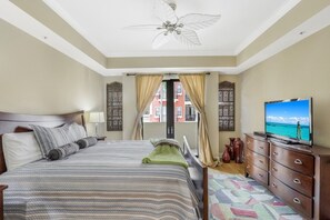 3 slaapkamers, een strijkplank/strijkijzer, wifi, beddengoed