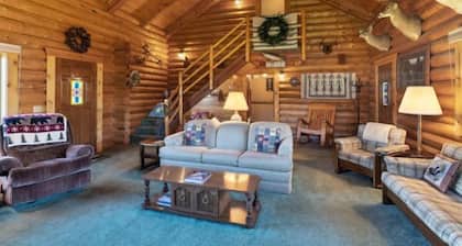 Large private home near Grand Teton National Park