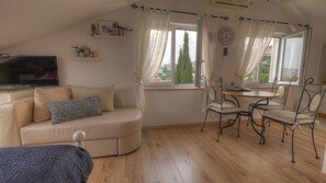 TV - Villa Mediterranea - Sea View Suite "C" (MLINI)