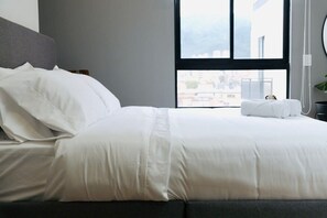 1 quarto, ferros/tábuas de passar roupa, Wi-Fi, roupa de cama