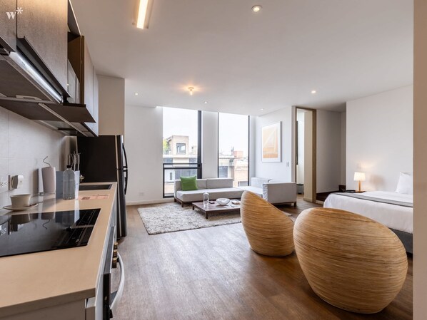 1 habitación, tabla de planchar con plancha, wifi y ropa de cama