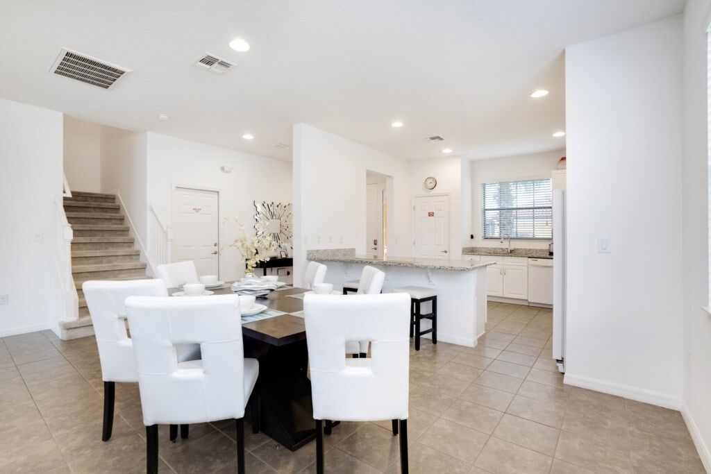 Villa, 4 habitaciones | Servicio de comidas en la habitación