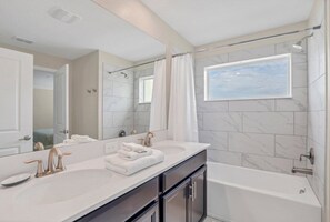 Resortwoning, 4 slaapkamers | Badkamer | Handdoeken