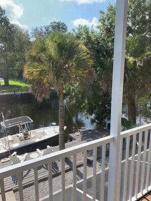 Property grounds - Dock Holiday River House sleeps 9 (Weeki Wachee)