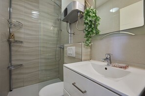 Bathroom - Apartment D&L (Dubrovnik)