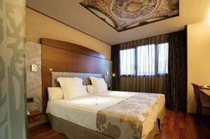 Room - Hotel Sancho Abarca (Huesca)