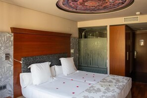 Room - Hotel Sancho Abarca (Huesca)