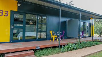 Family Room | Teres/patio