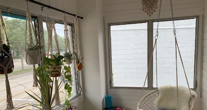 2-Bedroom house with a great yard in down town