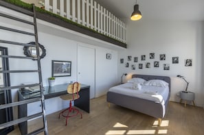 3 camere, ferro/asse da stiro, Wi-Fi gratuito, lenzuola
