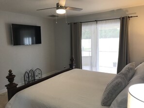4 bedrooms, free WiFi, bed sheets