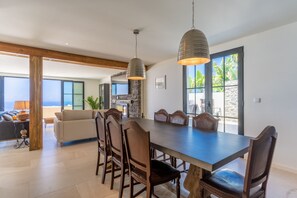 Villa, 5 Bedrooms, Private Pool, Ocean View | Living area