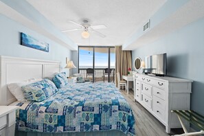 4 bedrooms, desk, free WiFi