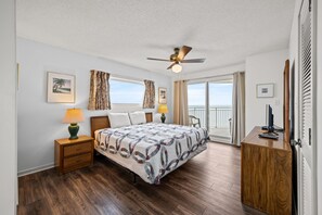 2 bedrooms, free WiFi - Xanadu II 703-2BR/2BA Oceanfront condo in Cherry Grove (North Myrtle Beach)