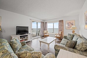 TV - Xanadu II 703-2BR/2BA Oceanfront condo in Cherry Grove (North Myrtle Beach)