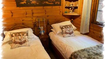 2 chambres, fer et planche Ă repasser, Wi-Fi gratuit, draps fournis