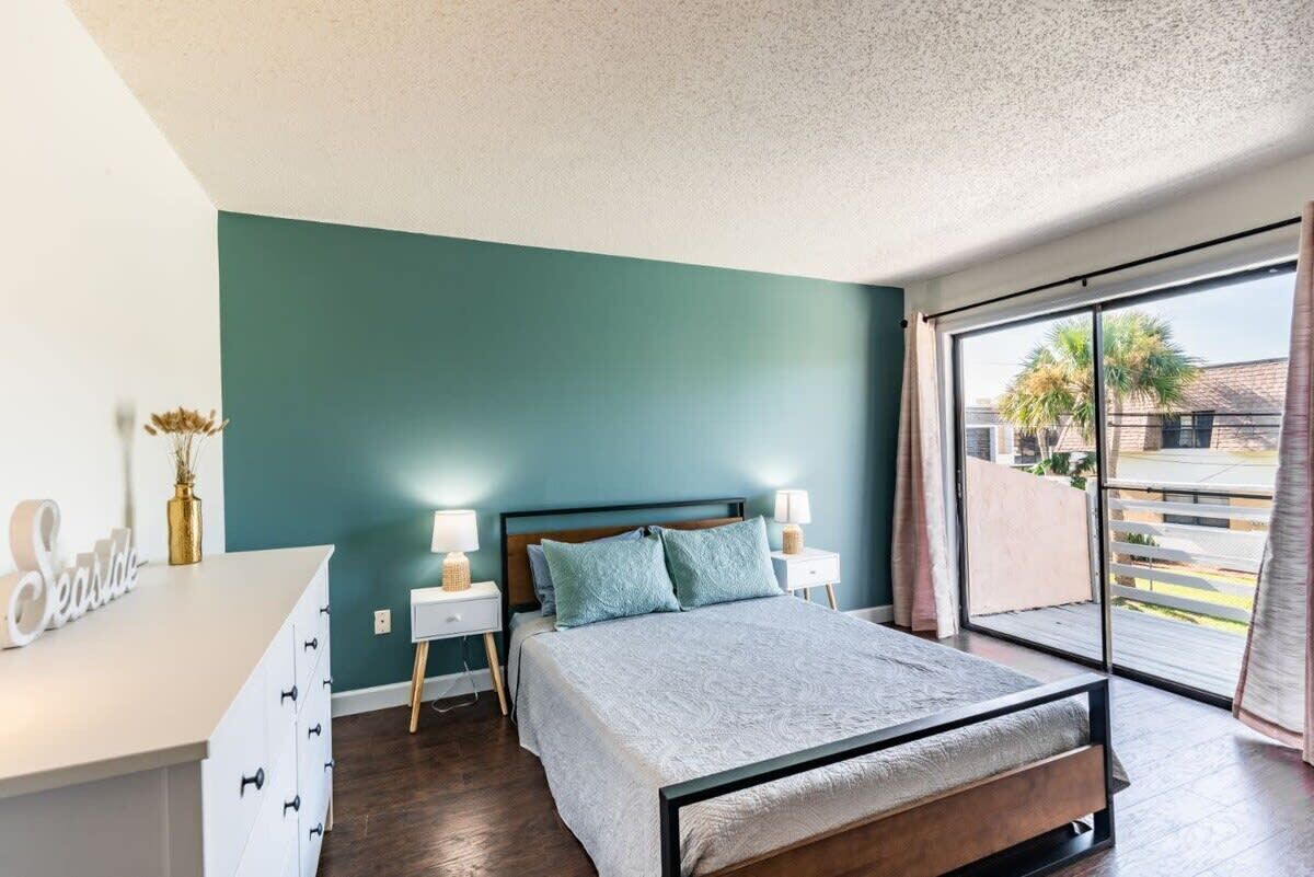 2 slaapkamers, een strijkplank/strijkijzer, gratis wifi, beddengoed