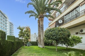 Exterior detail - Piscis 12-1 (Benidorm)