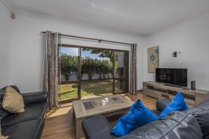 Living area - Villa Aldeia by Villa Plus (Albufeira)